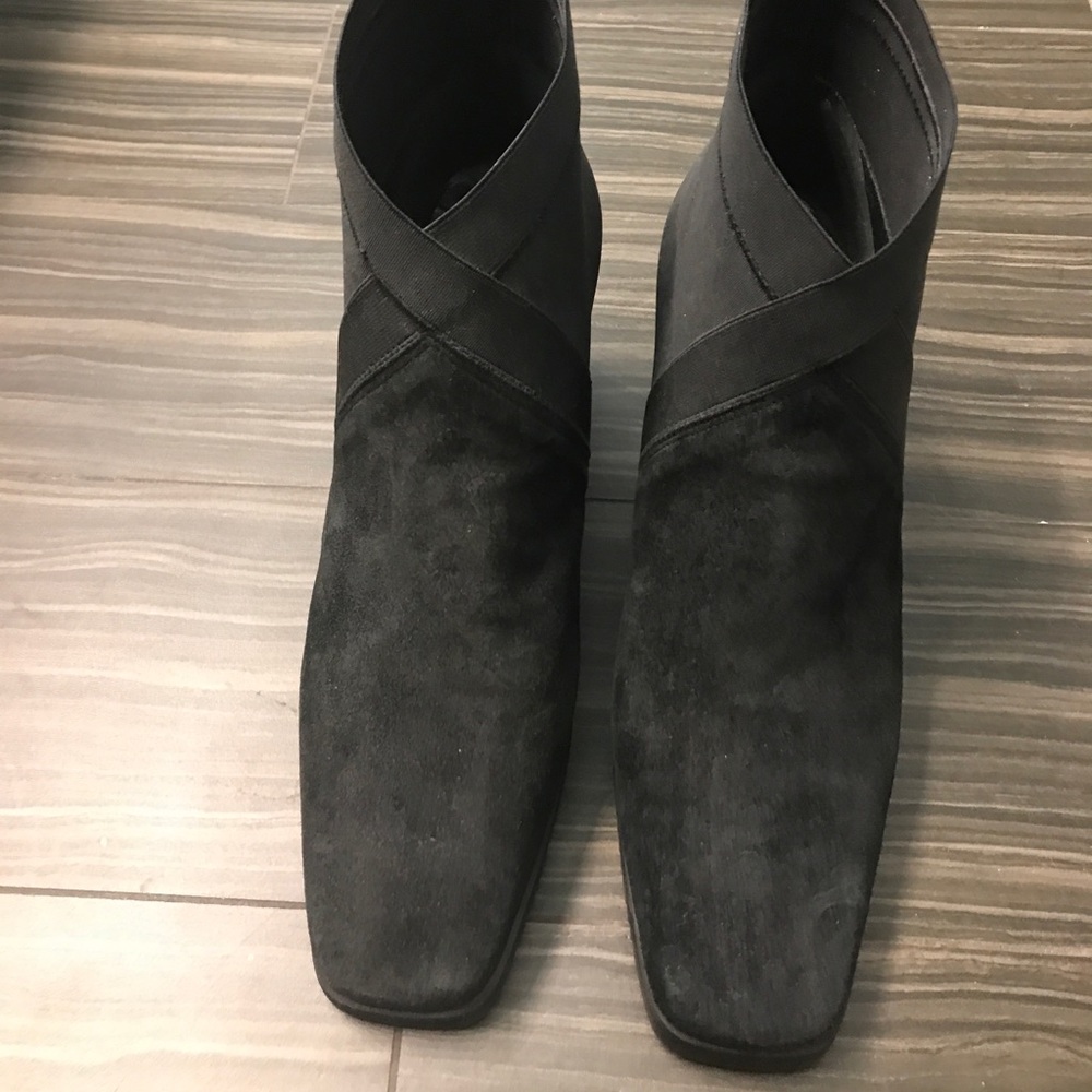 Stuart Weitzman black suede booties - nearly new